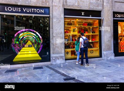 buying louis vuitton in spain|Louis Vuitton manufacturing locations.